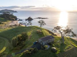 Elliot Bay - Hilltop Flat, vila v destinaci Rawhiti