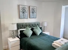 Stylish Luxury Solihull Flat