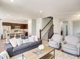 Utah Family Home Pool and Tennis Court Access