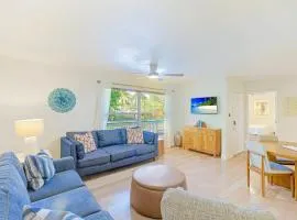Newly remodeled 8-steps to sand path of Beach! Unit D