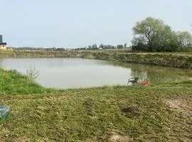 Domek nad stawem Franciszek Nowak