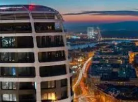 Luxury flat in Sky Park, castle view, free parking