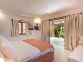 1BR Villa, 30 Meters to Beach