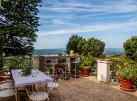 Casa Sole di Toscana USO ESCLUSIVO con 5 camere, 3 bagni, terrazza panoramica, giardino e vasca idromassaggio