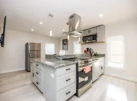 Ocean Views Room in waterfront District Fall River