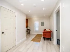Luxurious room in Fall River Stay