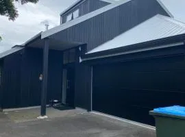 Modern Central Auckland