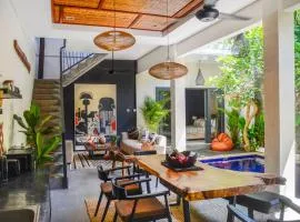 Air Svarga Villa - Luxe Designer Villa Canggu