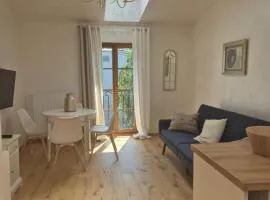 Aparthotel Miodowa 25