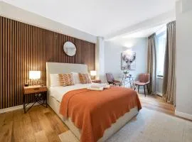 Elegant Apartment in Chelsea