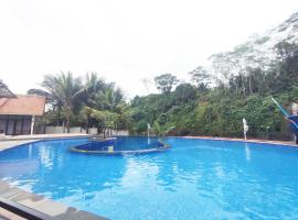 Oemah Tahu Banjarnegara Resto and Resort Mitra RedDoorz, hotel em Selomerto