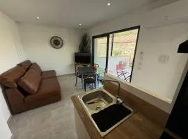 Appartement neuf centre du village
