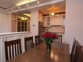 Ararat View 2-bedroom 2-bathroom Luxury Apartments by Sweet Home