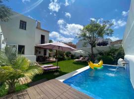 NUEVO Preciosa villa entre Denia y Javea, Hotel in La Jara
