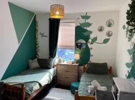 Winter Gardens Flat 2 - Studio The Retreat