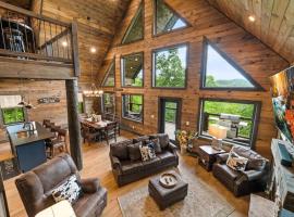 AmazingView Sweet Arcade Pool Theater Outdoor Fire, hotel in Little Cove