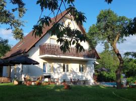 Klasick&yacute; dům, 5 ložnic , 5 bedrooms, Praha, Cottage in Prag