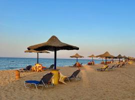 شاليه عائلي بإطلالة على البحر Venecia resort العين السخنة, căn hộ dịch vụ ở Ain Sokhna