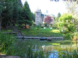 Cottage Kazka Lisu, casa rústica em Skhidnitsa
