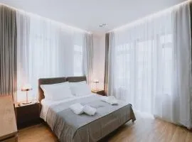Dyrmo Hotel