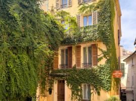 Charming house, hotel a Canes