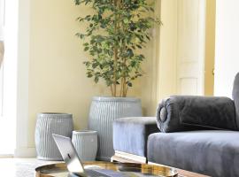 Grand Arcanum Apartment 2 - Comfortable and Elegant, alojamiento con cocina en Senglea