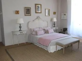 Le Vieux Castel