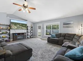 Wander by the Waves Pet Friendly