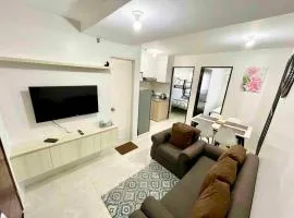 Condo Unit in Banilad Mandaue Cebu - 1 to 3 pax booking granted a 1 bedroom unit of your choice and a minimum of 4 guests for a 2 bedroom unit