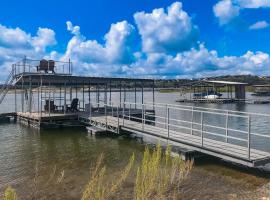 Lakefront Cottage, ξενοδοχείο σε Lago Vista