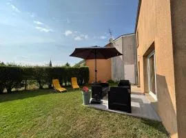 Gîte tout inclus avec jardin et ping-pong, proche A20 - FR-1-591-615