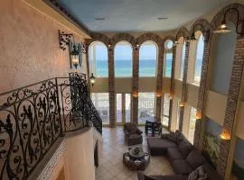 1st to the Beach-Sunset Beach-Beachfront-Pet Friendly-Hot Tub