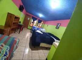 Hotel Kasa Kamelot, nhà khách ở Quetzaltenango