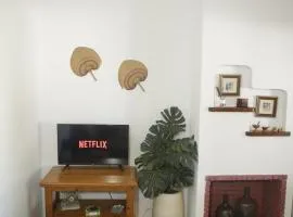 APARTAMENTO CON ENCANTO EN RESIDENCIAL CON PISCINA