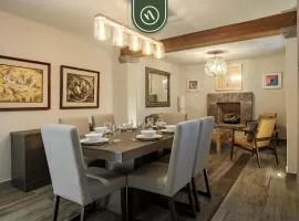 Amazing House in City Center - Rooftop - Skyline