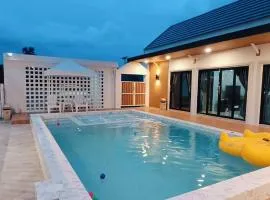 Love Mountain Pool Villa ประจันตคาม ปราจีนบุรี