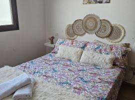 EL ERIZO, pet-friendly hotel in Caleta de Sebo
