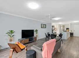 Modern New Townhouse in Booval