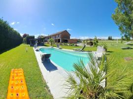Anticopodere, hotel in Casorzo