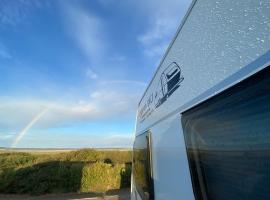 CAMPING-SYLT Wohnwagen mit Blick aufs Meer, glamping en Rantum