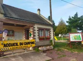 Camping Le Val Aux Fées - Brocéliande