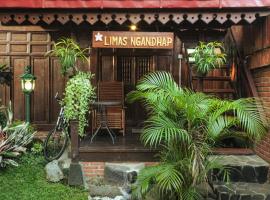 Cokro Hinggil - Traditional View, hotel di Sleman