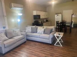 Waco Charm A Petite Guesthouse Getaway