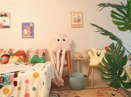 MysteryMonster Hostel