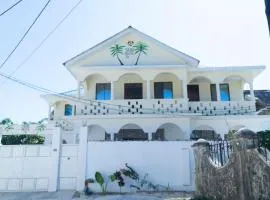 Saba House 24