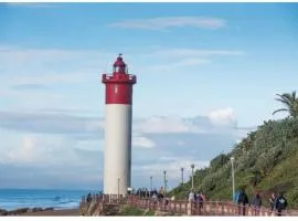Umhlanga Lagoon Drive Top Sea Facing Unit