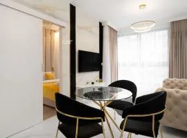 Urban Chic - Grzybowska 37 - Luxury Warsaw Stays