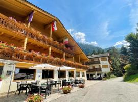 Chalet Hotel Diamant, hotel San Martino in Badiában