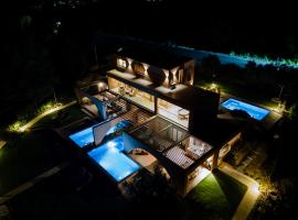 Akti Elia Villas Chalkidiki with Private Pools, hotel con pileta en Nikiti