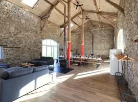 Villa de luxe, nichée dans les montagnes